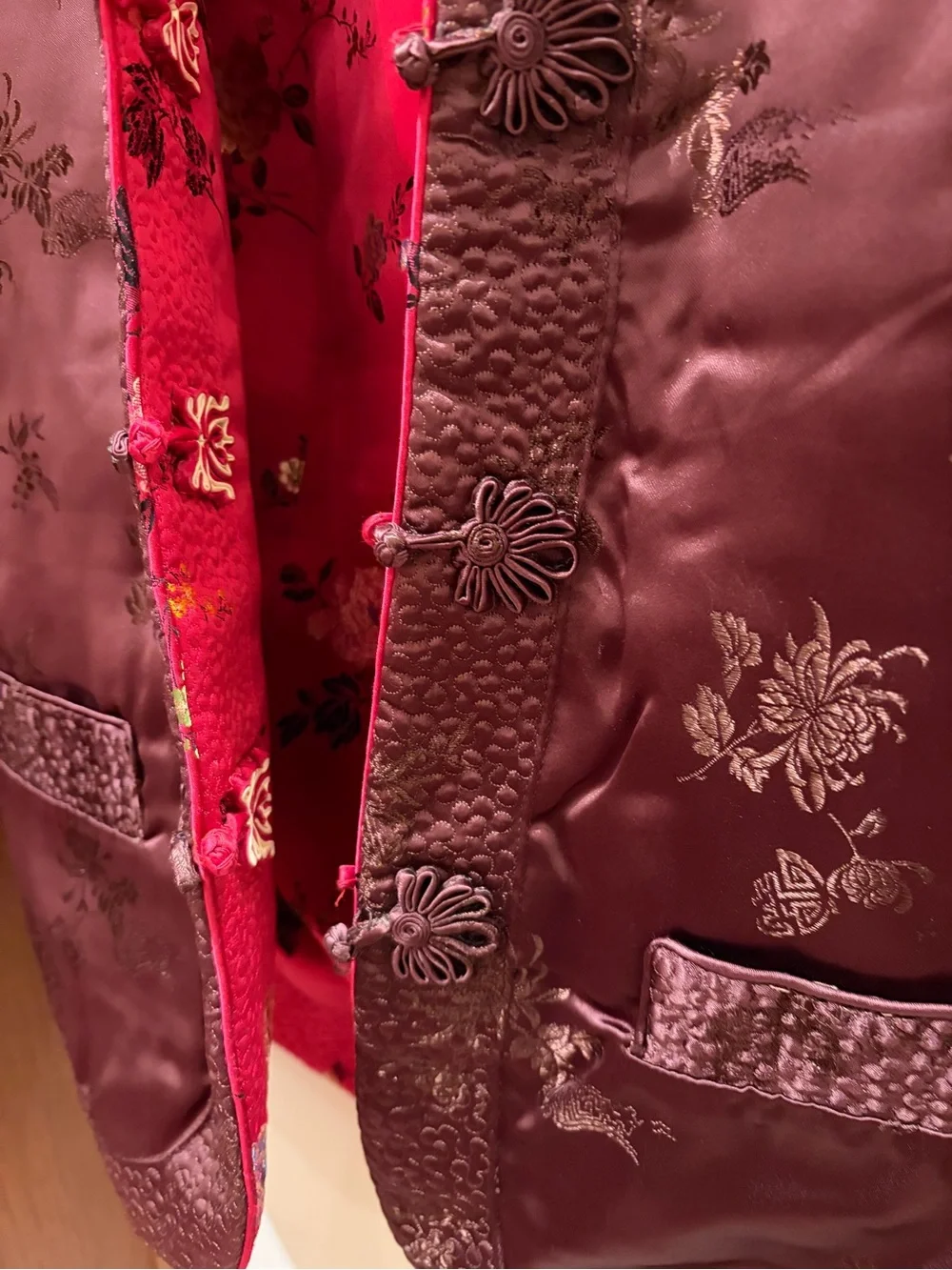 Vintage Red Floral Embroidered Reversible Chinese Traditional Vest - Picture 9 of 12